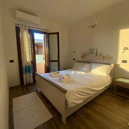 Trebenoro Oda ve Kahvaltı Lotzorai